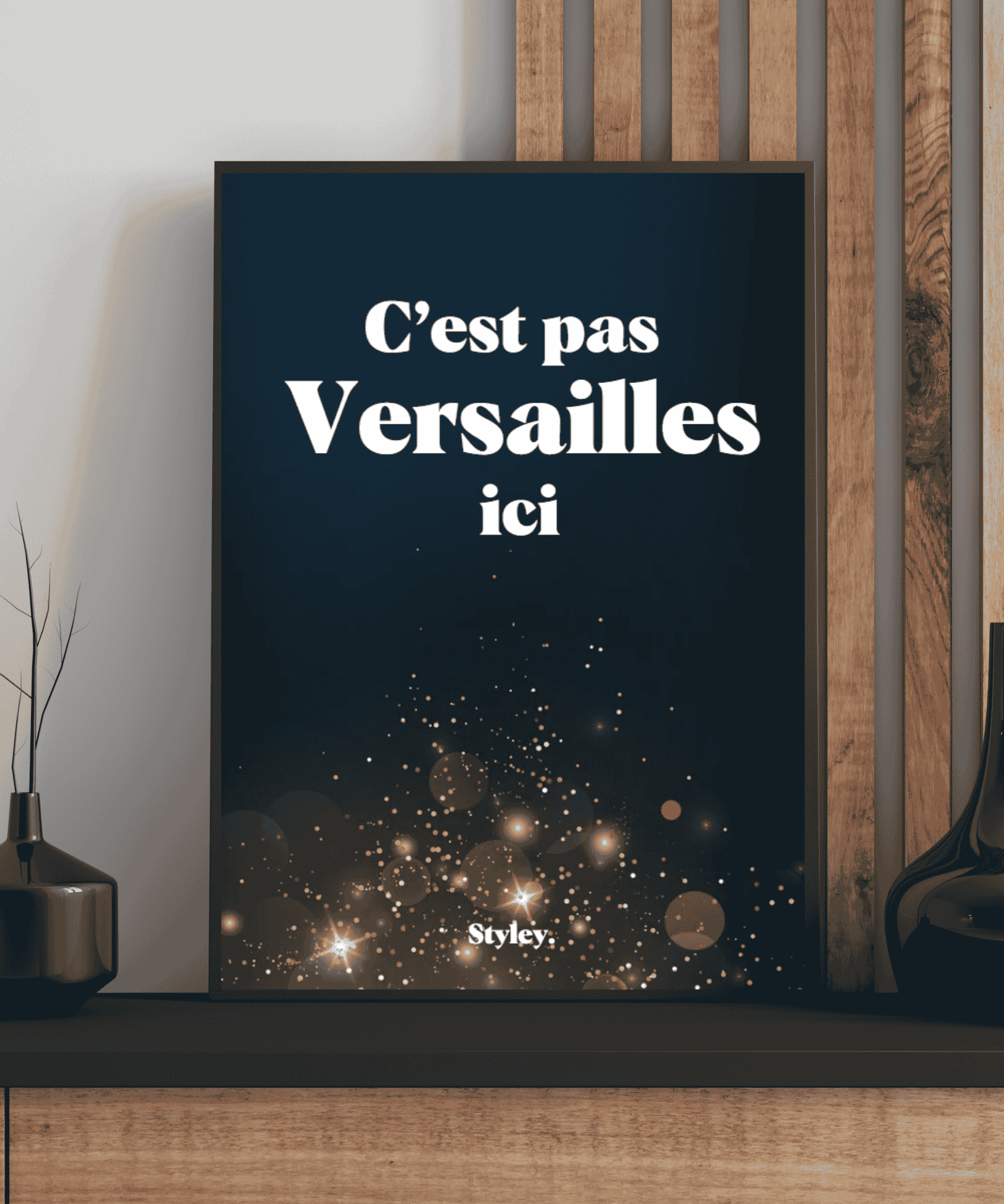 C'est pas Versailles ici - Affiche